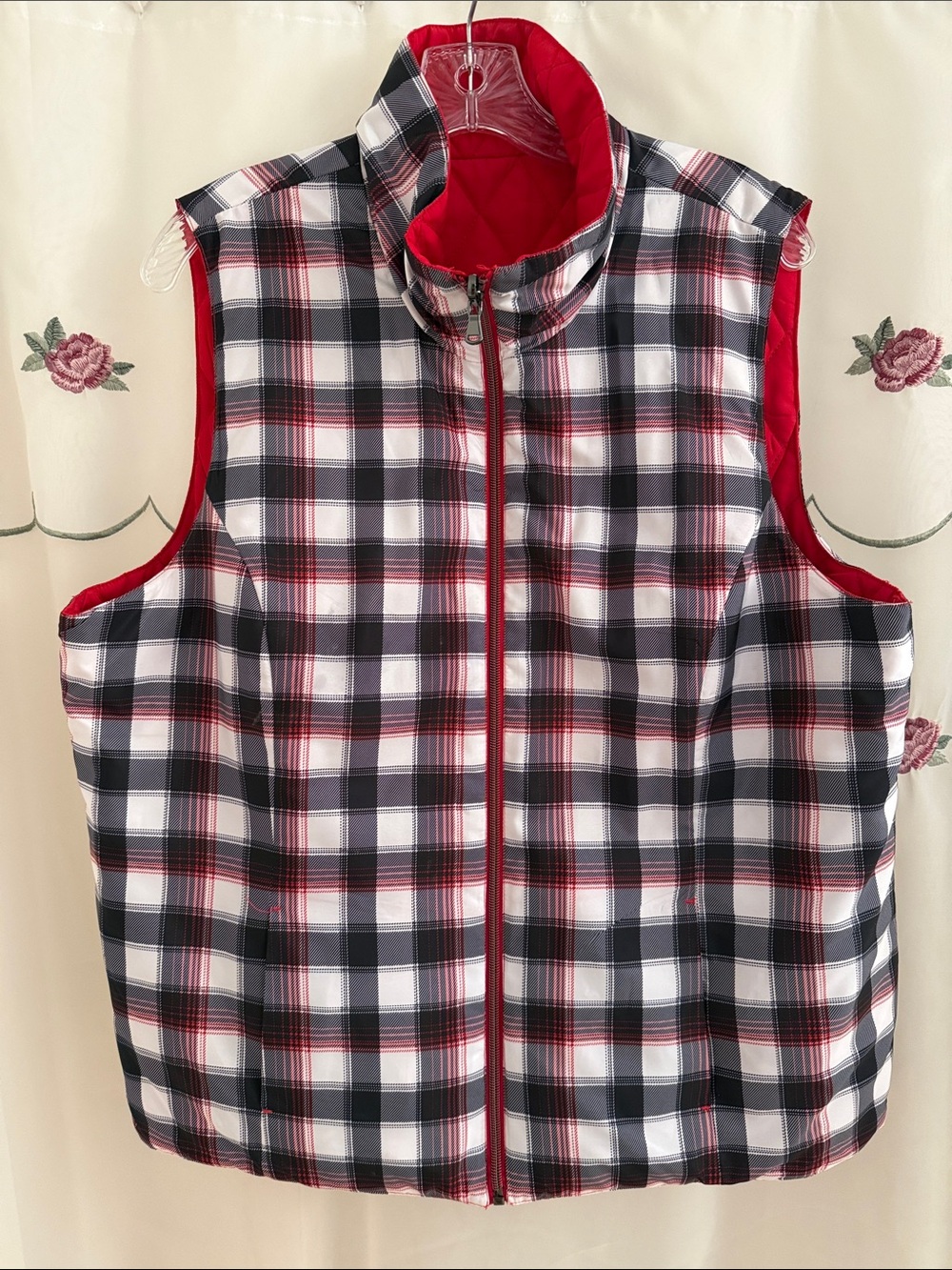Christopher & Banks Red Black White Plaid/Red REVERSIBLE Vest